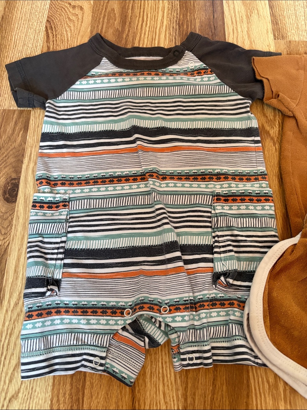 6-9M Boys 3-Piece Summer Romper & Shorts Set  tea, mebie baby COCCOLI - Picture 4 of 4